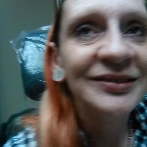 Meet your Posher, Jade